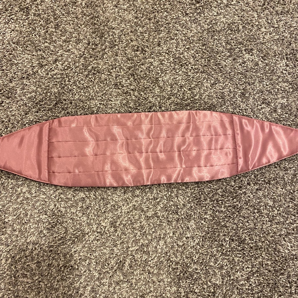 Vintage 1980s Mel Howard cummerbund